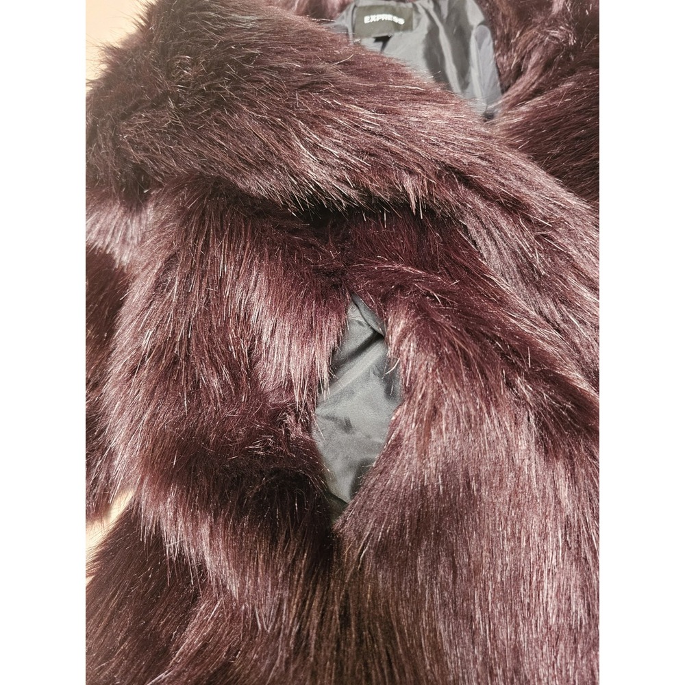 Express Faux Fur Coat Womens M Burgundy Oxblood Plush Mob Wife Statement Jacket - Picture 6 of 9